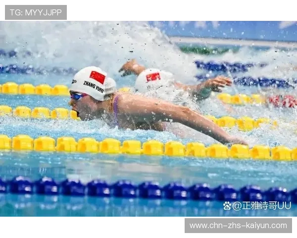 校园游泳比赛成教育场景,小选手学会“光明正大竞争”比胜负更重要。